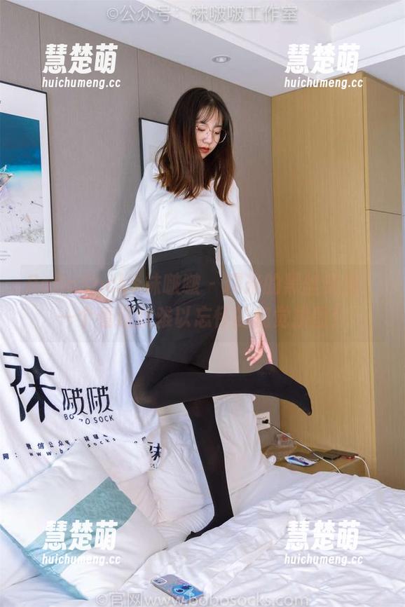 BoBoSocks袜啵啵 - 糯米的黑丝美图，一个看过就难以忘怀的视觉拼图！