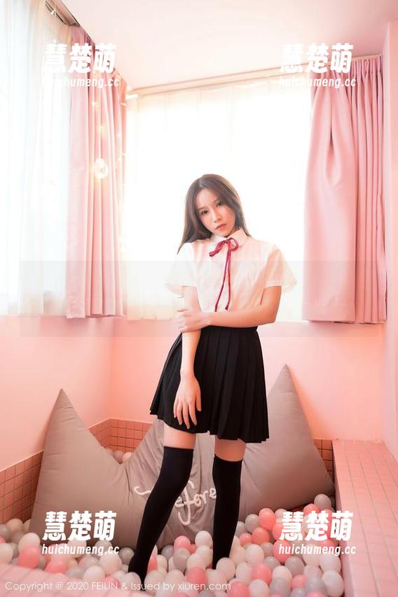 Feilin嗲囡囡 - 写真中那些未说出口的故事，陈雅漫VICKY的套装来揭秘！