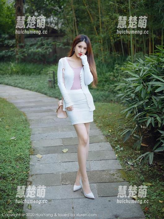 HuaYang花漾 - 可乐Vicky镂空套图下载攻略——一键即得，轻松又有趣！