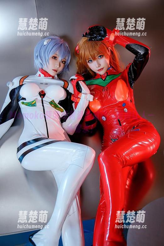 Momoko葵葵短裙资源放送，短得让人一头雾水！