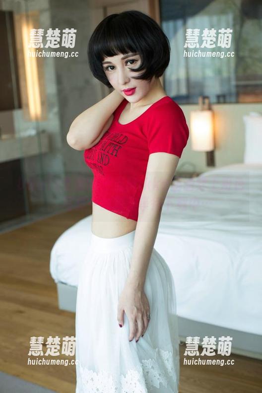 UGirls尤果网-Mikka涵涵 UGirls尤果网 - 当Mikka涵涵穿上粉色,写真中的甜蜜等待下载中…