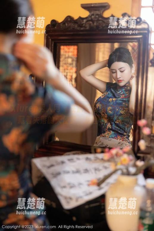 Xiuren秀人网-唐安琪 Xiuren秀人网 - 在唐安琪的修女写真里,藏着失落的天使梦,原图值得瞧一瞧!