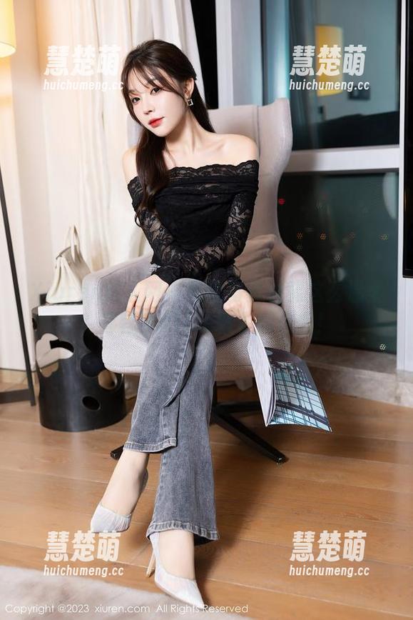 Xiuren秀人网-容容容Alice Xiuren秀人网 - 私房写真也能这么温柔?容容容Alice教你如何撩!
