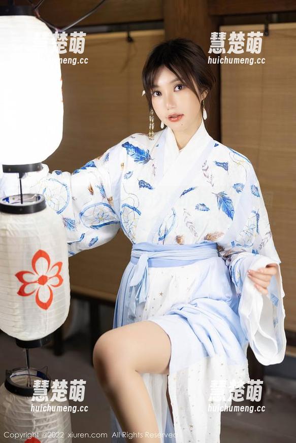 Xiuren秀人网-汐汐baby Xiuren秀人网 - 在汐汐baby的吊带图片中徘徊,不知道该往哪里看才好,呃……