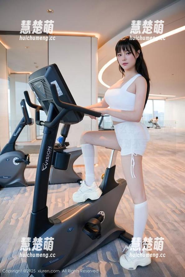 Xiuren秀人网-颖仪baby Xiuren秀人网 - 职业装这么穿,在线收藏颖仪baby的合集,绝对不亏!