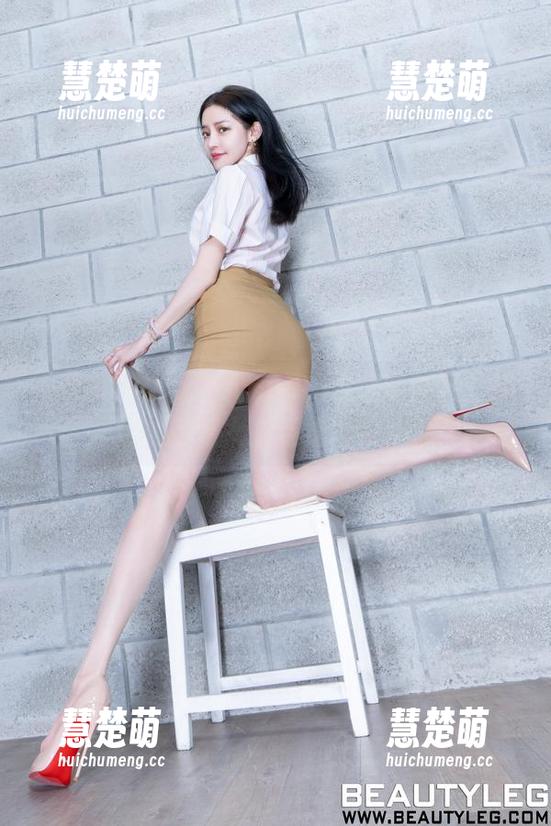 beautyleg-Aries beautyleg - Aries的职业装美图:到底是职场女王还是伪装者?