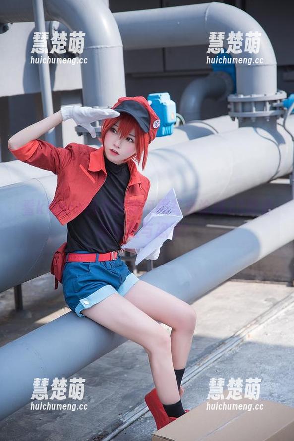 kitaro绮太郎 看kitaro绮太郎如何用写真诠释23新春的轻盈与恣意!