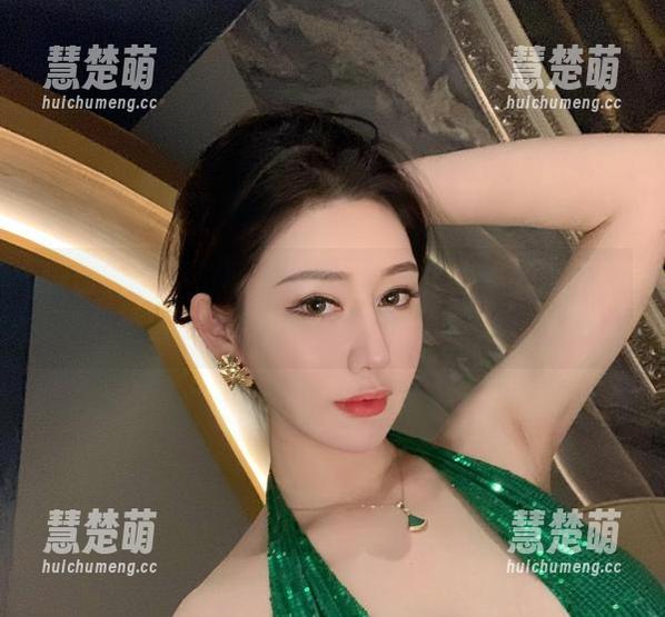 微密圈 - 不怕被种草！不爱笑的赛琳的高清蓝色蕾丝包臀裙，下载后请自备心脏药！