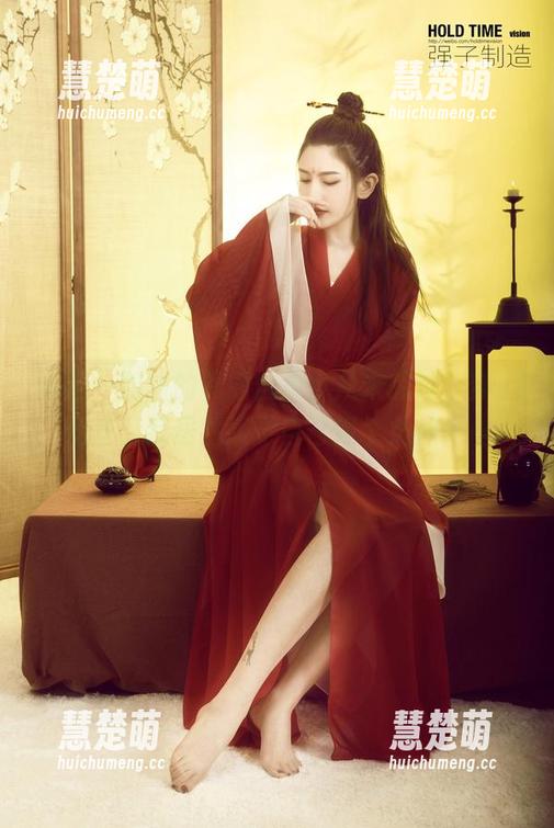 丽柜 - 甜甜的礼服合集：从未想过，穿上这些，我居然感觉自己像个女神……