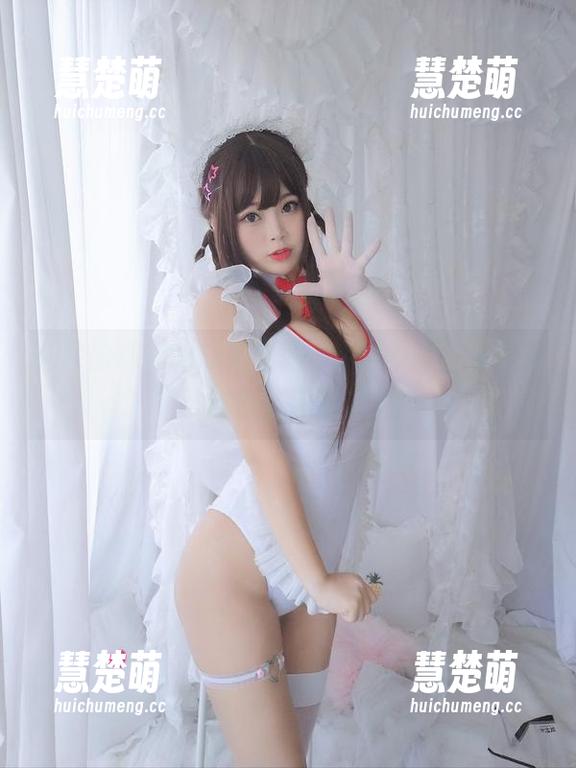 你烨烨 看完你烨烨的私拍套图:魅魔2.0,感觉自己都快变粉丝了!