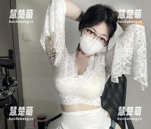 微密圈 - 可爱的肉巴带来的清纯感受：现在就来领取你的免费套图吧！