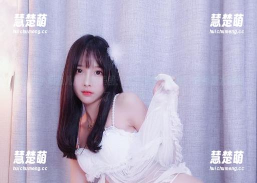 看！小小奶瓶儿的私拍美图：生日限定仙女兔，真的是太有种了，这感觉！