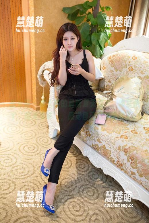 推女郎 - 李七喜的最新夏天照片，简直是个‘阳光杀手’，感觉自己都被晒黑了。