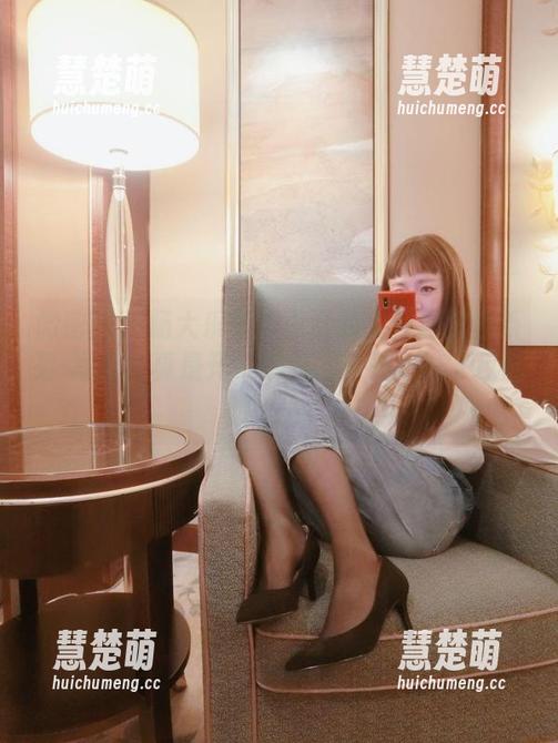 微密圈 - 杨大乐乐很靠谱的微信朋友圈系列-写真，真是开了眼界，各种POSE我都想试试！
