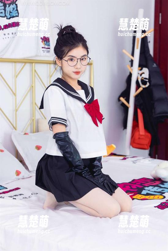 物恋传媒 - 皮衣里的婷婷：转瞬即逝的高清，资源中满是灵动！