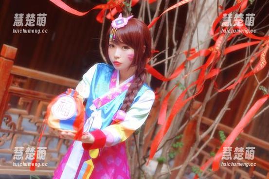 无圣光与中二病：白易子教主的恋爱幻想，图片只为好玩！