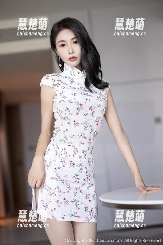 秀人网-夏诗诗Sally 秀人网 - 夏诗诗Sally在线传授居家美图秘笈,保证让你家里的冰箱也变得光鲜亮丽!