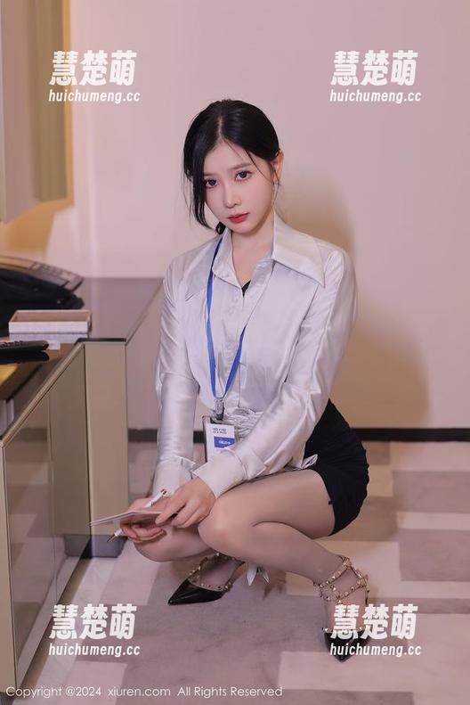 秀人网 - 李七喜：当灰丝成为图库里的诗意表达
