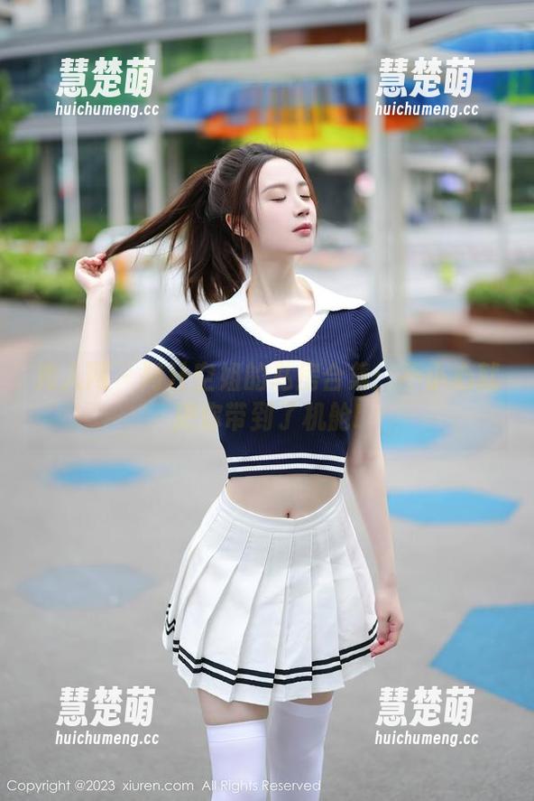 秀人网 - 阿汁空姐的私房合集：不小心就把你带到了机舱!