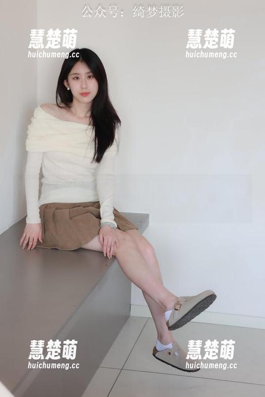 绮梦摄影-宁宁 绮梦摄影 - 油亮宁宁的私拍图包:那些让人心跳的细节