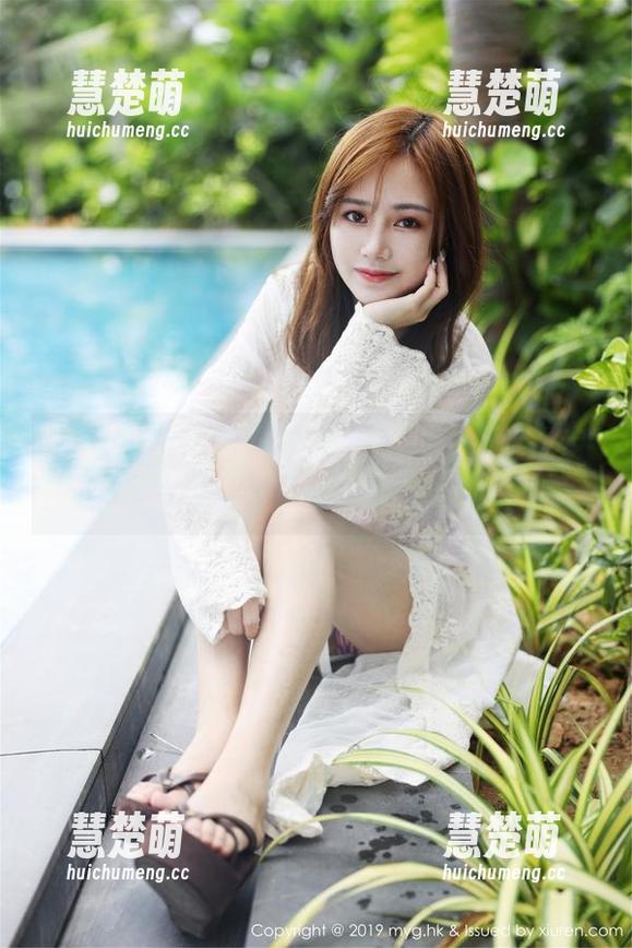 美媛馆 - JK写真从伊小七MoMo在线走出，风格独特就问你服不服？