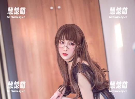 翎柒菜菜 双马尾与私房时光:翎柒菜菜的魅力合集,让你又爽又酸