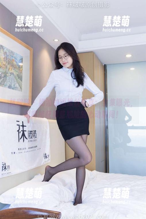 袜啵啵 - 奶油的短黑丝写真：全集曝光，瞬间捕获那些尴尬的心动瞬间！