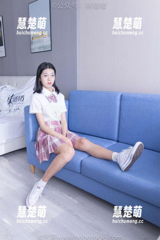 袜啵啵 - 稚予与她的AJ板鞋：这组写真让你重新认识‘自由’
