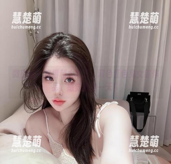 微密圈 - 这福利太炸了，阿色红色兔女郎作品，感觉能美一天！