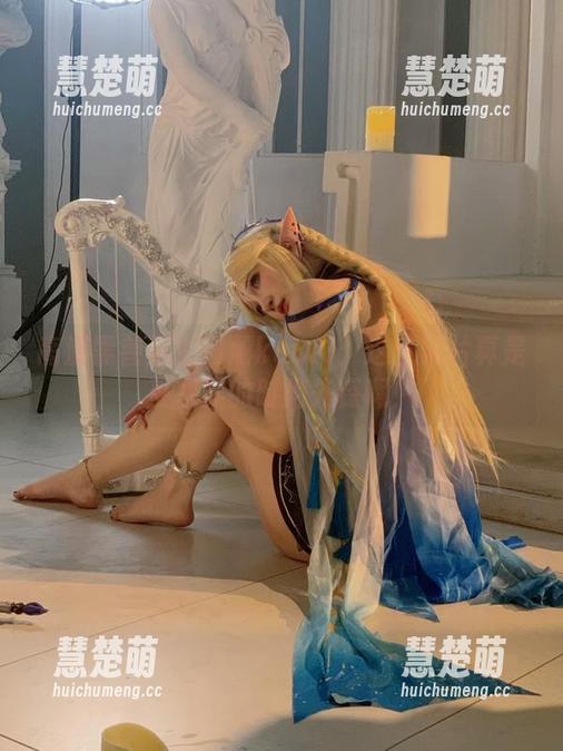 高清黑兽巫女阿薰kaOri：这些照片真是巫术界的时尚先锋啊！