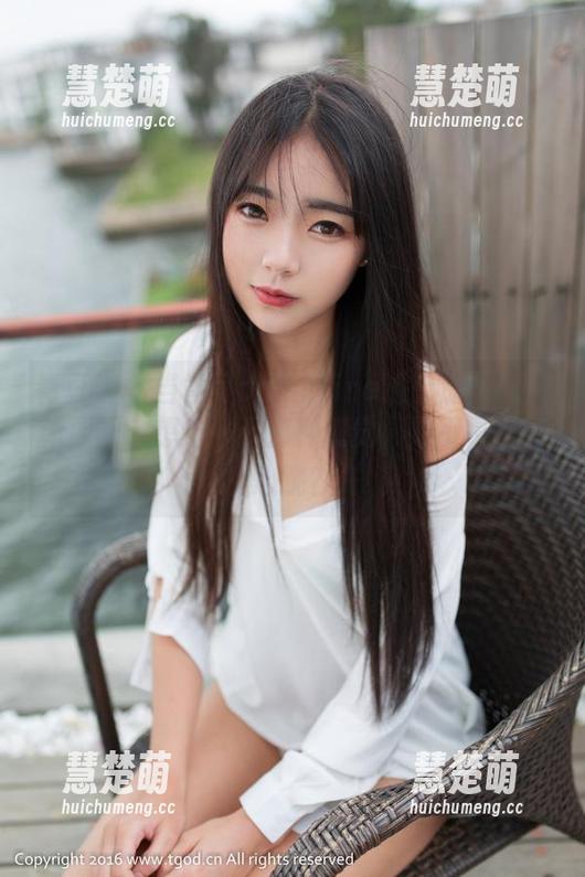 青豆客-黄可christine 青豆客 - 当黄可christine遇上透明:最新原图,想象一下那种感觉,是不是有点心跳?
