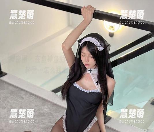 微密圈 - 在鱼神鱼的运动图包里，看着她像风一样轻盈…怎么我心里的风却有点‘乱’？